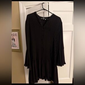 Elegant Black Pleated Dress